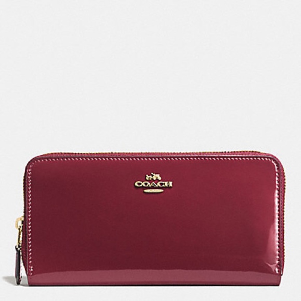 Boxed Accordion Zip wallet in Smooth leather